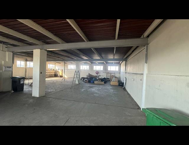 3,000M² WAREHOUSE TO LET IN PRETORIA WEST